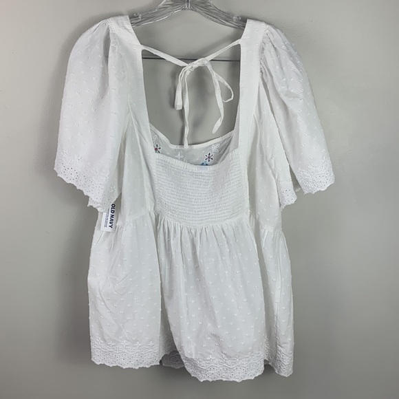 Old Navy Clip Dot / Swiss-Dot Flutter Sleeve Tie Back Top NEW! - Picture 7 of 9